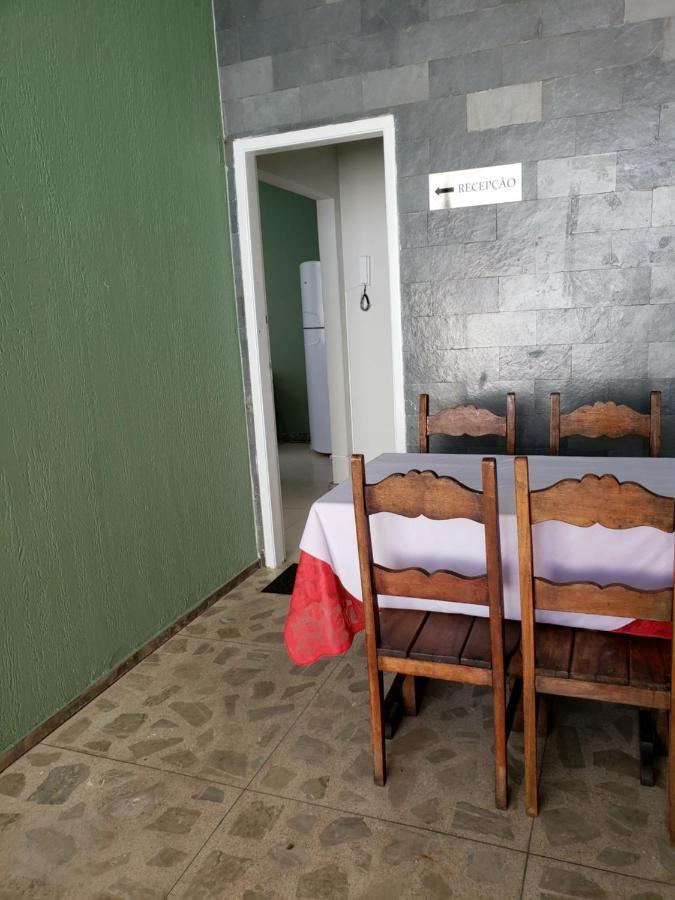 Espaco Inteiro Para 08 Pessoas Proximo A Area Hospitalar Em Bh Belo Horizonte Buitenkant foto
