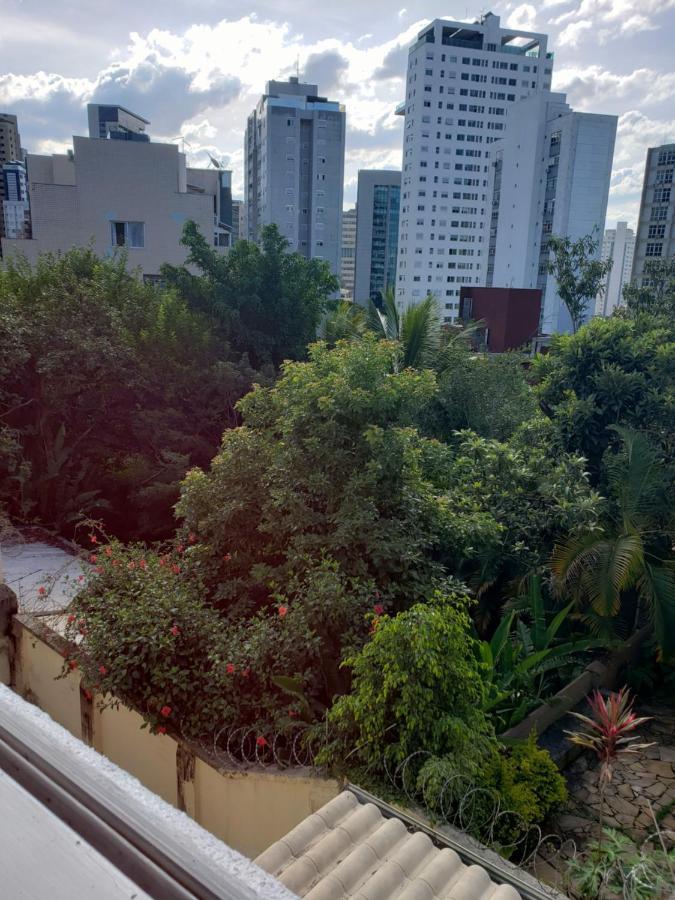 Espaco Inteiro Para 08 Pessoas Proximo A Area Hospitalar Em Bh Belo Horizonte Buitenkant foto